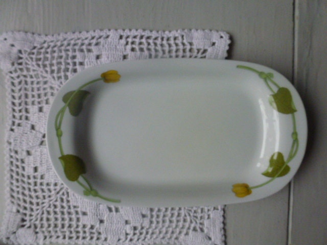 Vintage Figgjo flint Norway serving plate / Design "Bekkeblom"