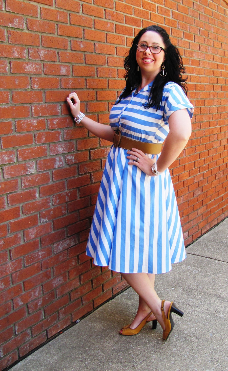 Vintage Blue/White Day Dress with Full Skirt// 80s does 50s Shirtdress