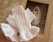 Girls White Gloves for First Communion, Bridal, Easter, Parties and Pageants