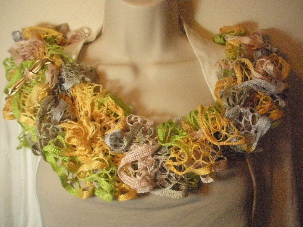 Multicolored Lacy Ruffled Knit Fashion Scarf