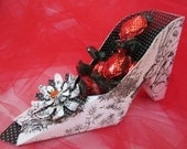 Toile High Heel Favors for Wedding Receptions, Wedding Showers, Bachelorette Parties, etc. - in variations of black and white
