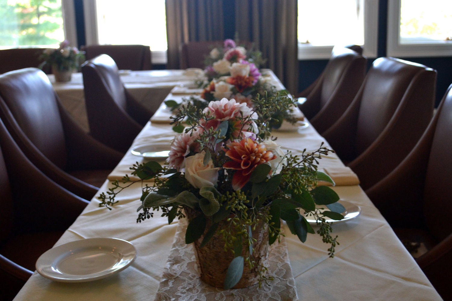 Burlap and Lace Table Runner (8') - Custom made table runners - Rustic Wedding Table Runners