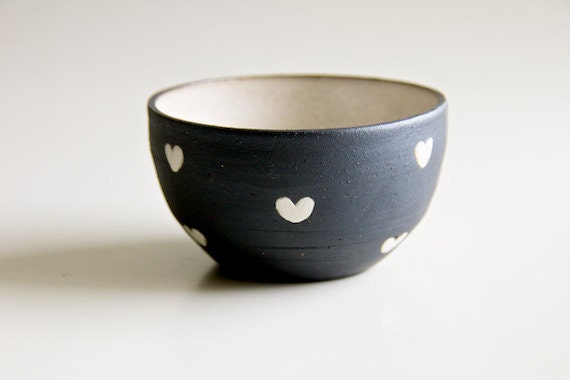 Ceramic Bowl in Black and White Hearts (made to order) RossLab teamprojectt