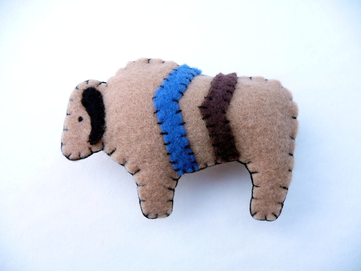 Thunder buffalo chevron totem magnet, number 2
