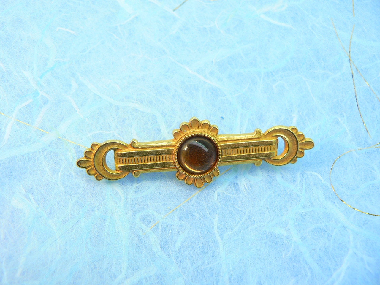 1928 Bar Brooch Victorian Brown Stone Cabochon