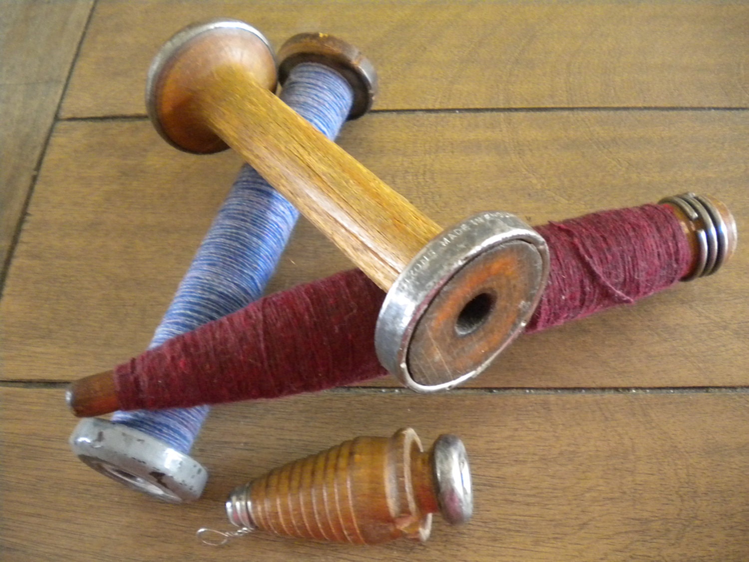 Vintage Wooden Spindle Spools Set Of Four
