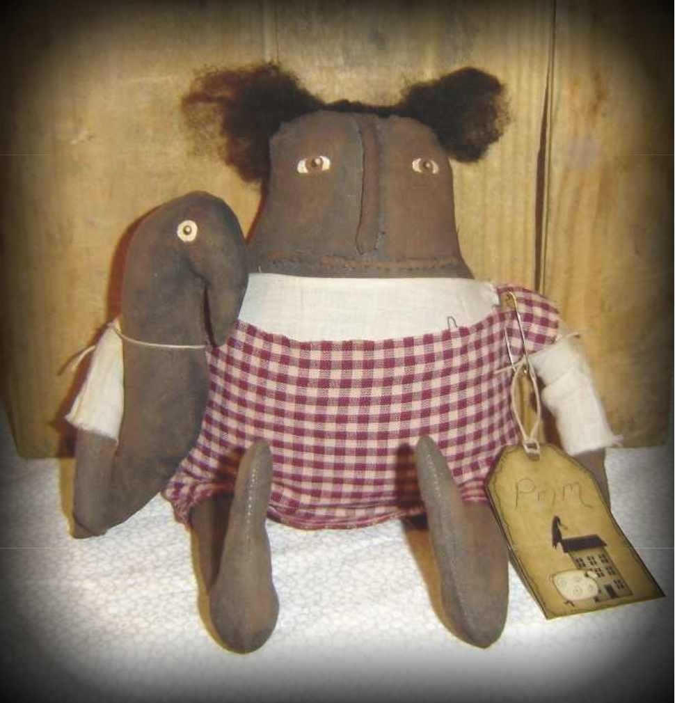 SALE Very Primitive, Folk Art Doll, Grungy, Dove Creek Dolls