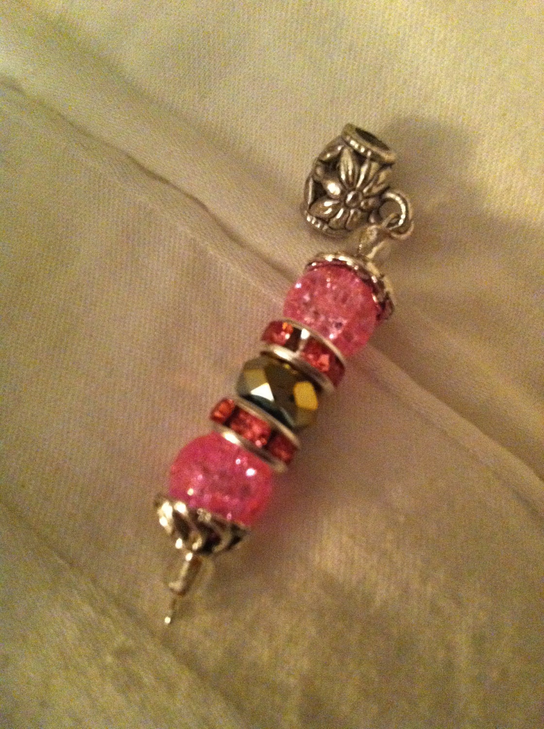 Bubblegum Loc Jewel from the Teardrop Collection