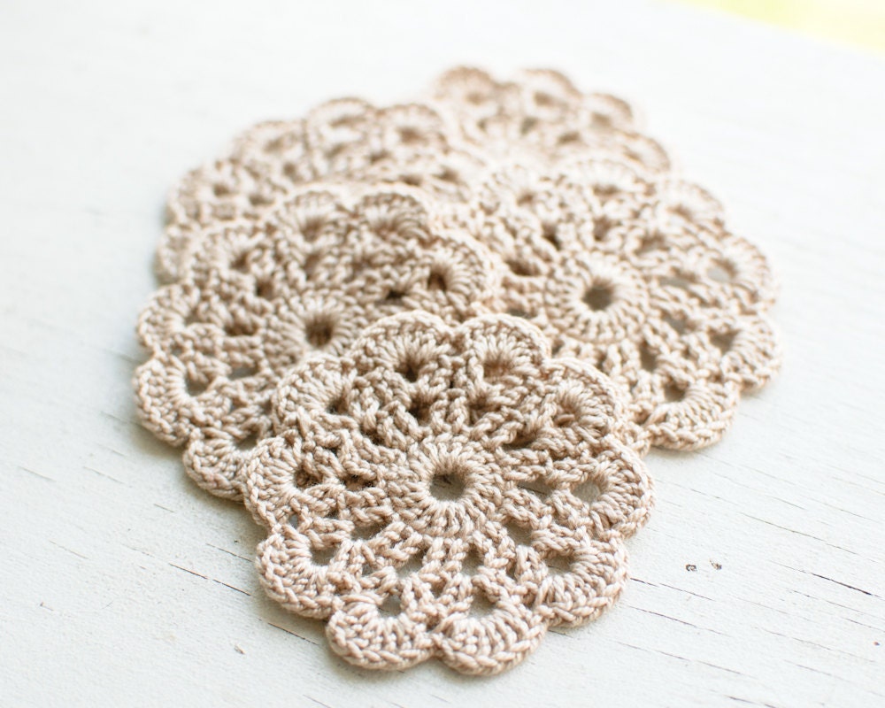 crochet flower applique Beige Neutral Wedding Decoration Embellishment set of 10 - SvetlanaN