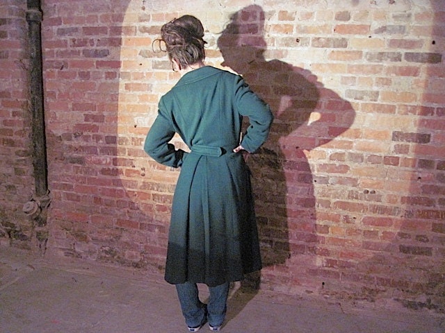 SALE Vintage // Deep Green Pea Coat // Chocolate brown Silk lined // Union Made // 1950's