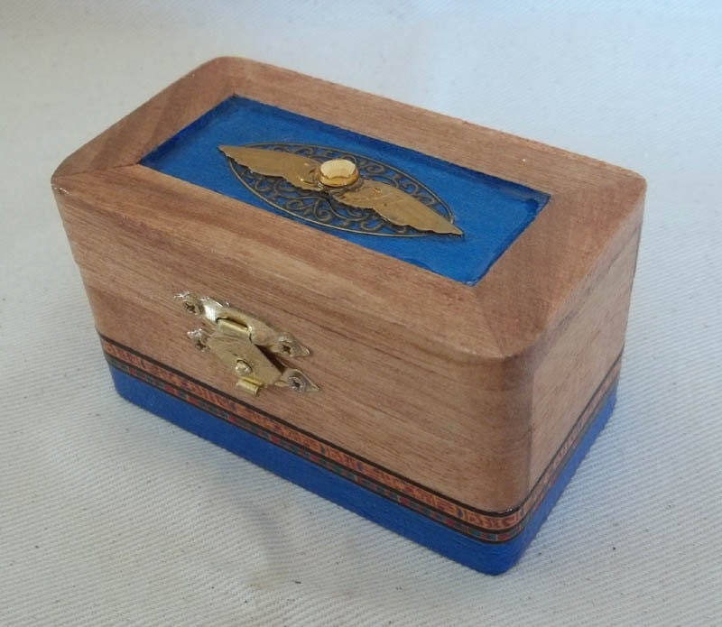 Contemporary Egyptian Mini Trinket Box Light Color w FREE GIFT