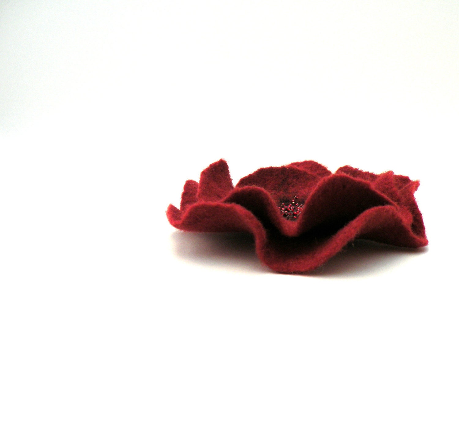 Felted flower brooch pin - red flower - felt flower - ready to ship - floral jewelry - spring