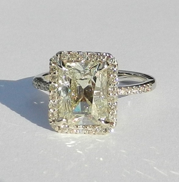 IGI Certified 3.67 Carat Diamond Engagement Ring 14kt Solid Gold W/ IGI Laser Inscription