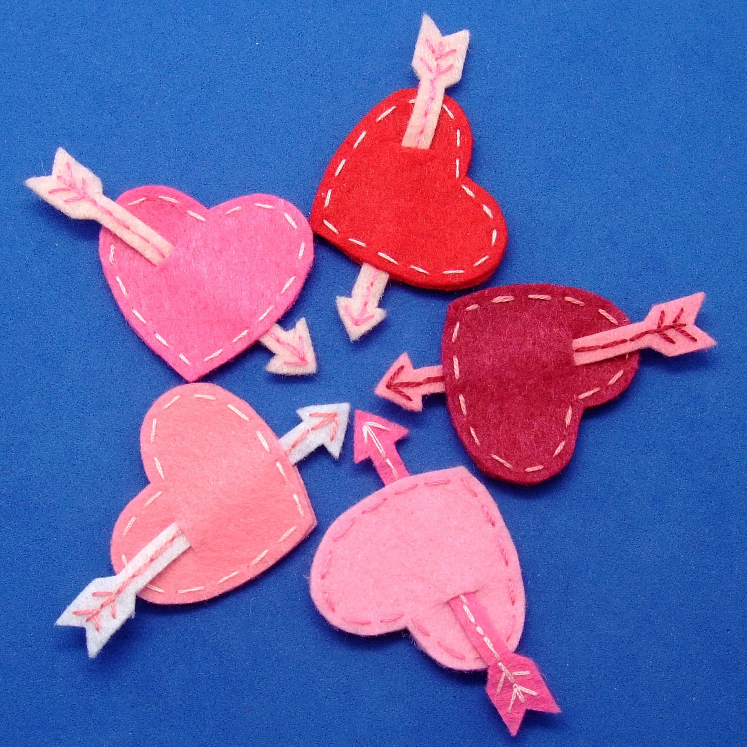 Handmade ASSORTED heart felt appliques - set of 20 pcs (G044-Ass)