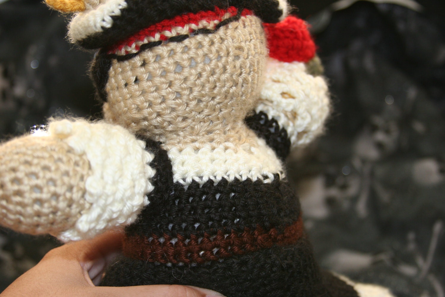 Pretty Pirate Wench Bear - Amigurumi Crochet Pattern
