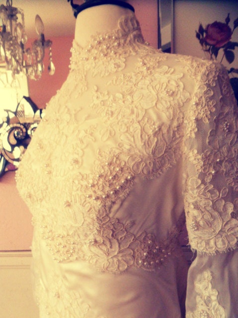 Romantic 1960's Edwardian Style Wedding Gown and Matching Cathedral Veil- Small