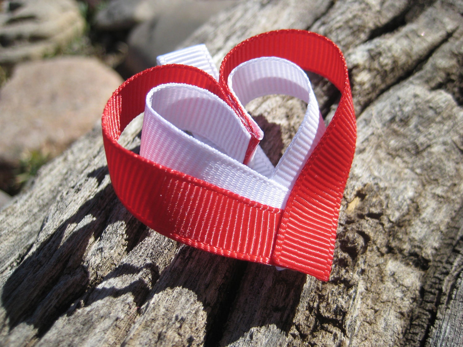 Heart Hair Clip - Hair Clip - Heart Ribbon Sculpture - Red Hair Clip - Hair Clippie