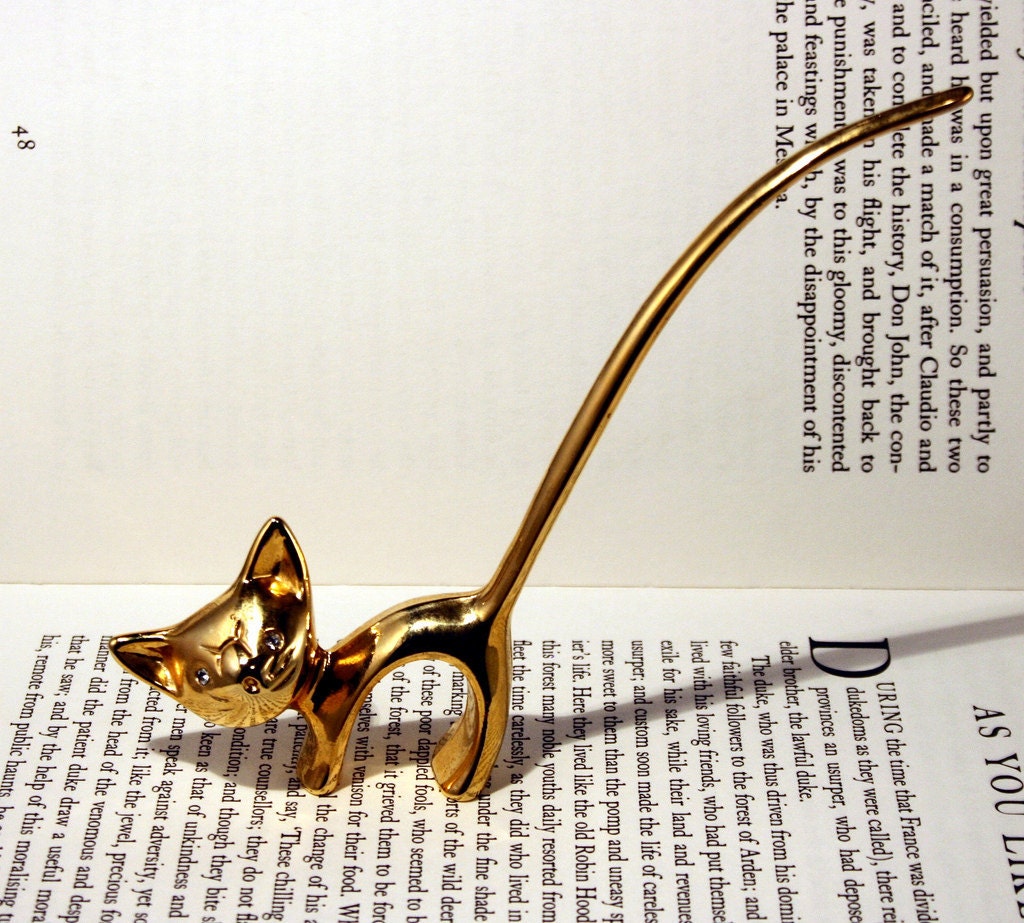 Vintage Gold Tone Cat Ring Holder - Gold and Rhinestone Kitten Figurine