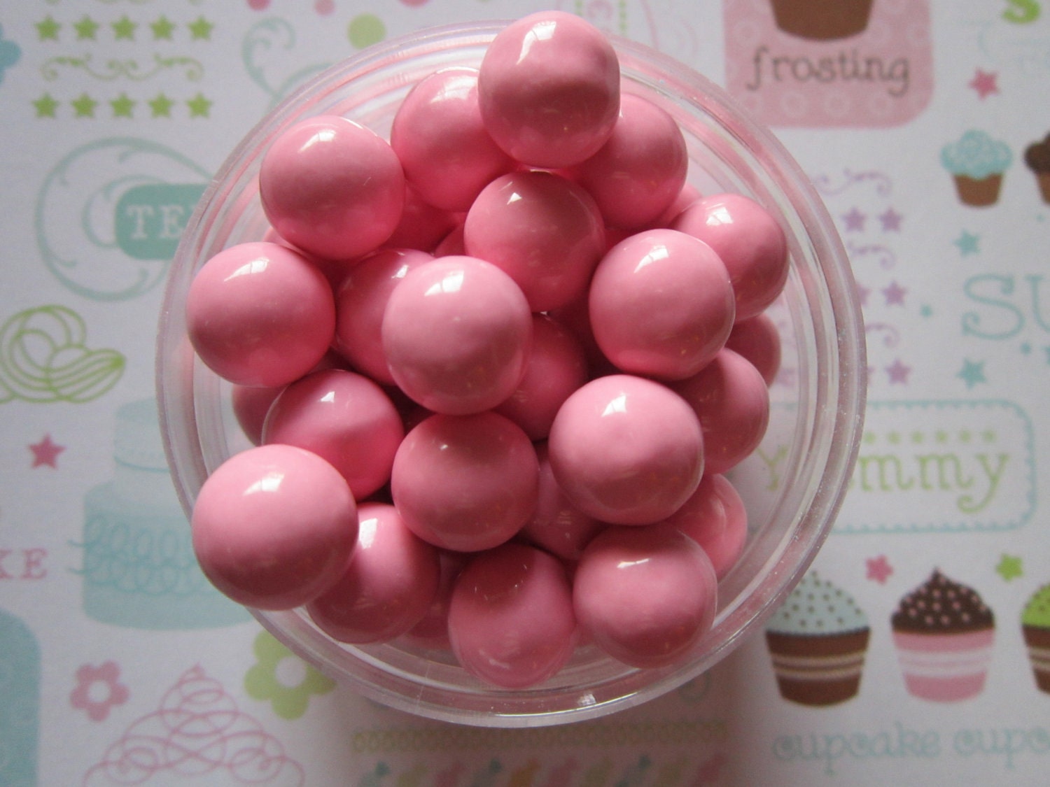 2oz Pink Candy Coated Cupcake Topper Sixlets Il_170x135