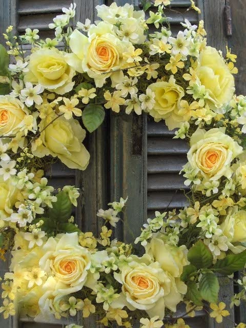 Spring Wreath, Door Wreath, Yellow Rose Wreath, Floral Wreath, Mothers Day Gift, Front Door Wreath