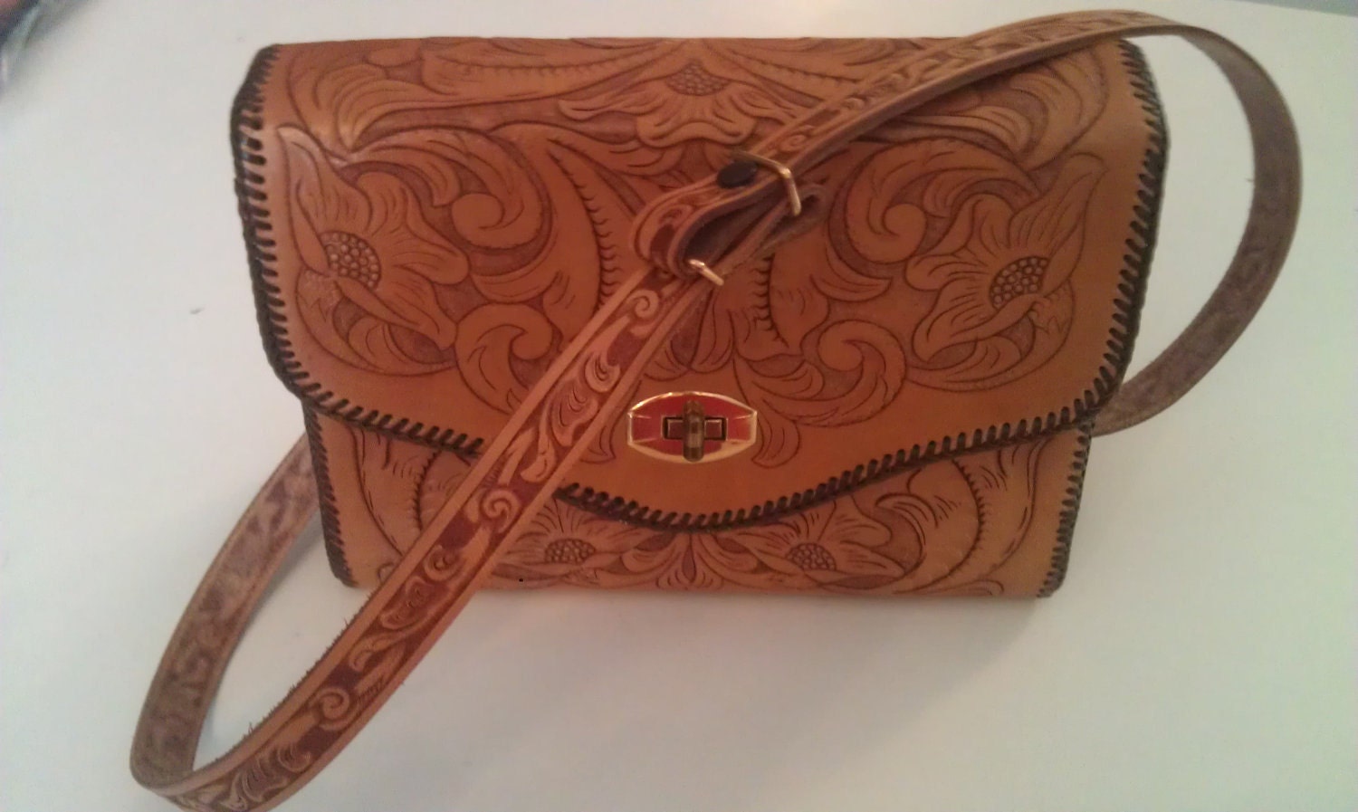 Vintage Hand Made Western Tooled Leather Purse