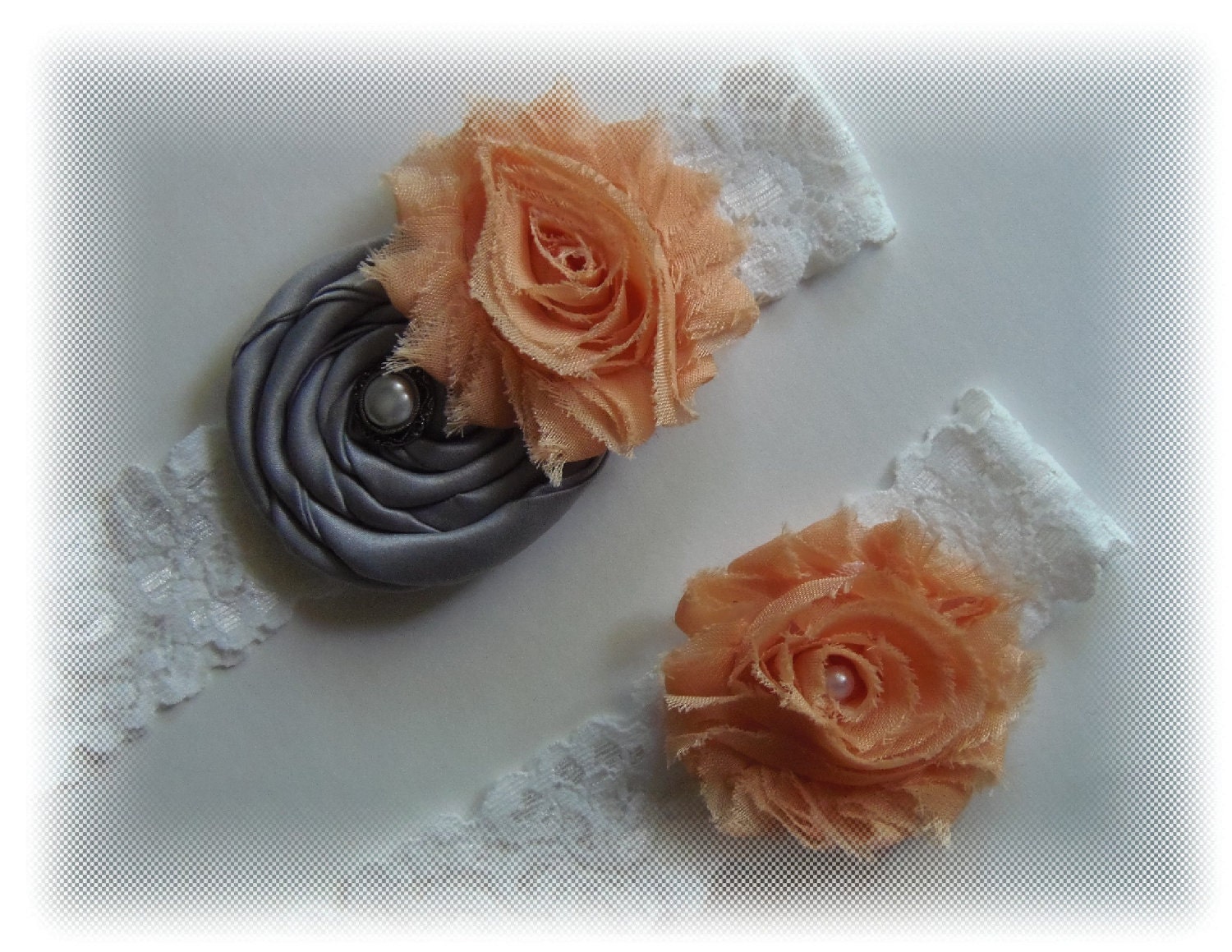 Peach and gray wedding garter set - vintage inspired lace - shabby chic