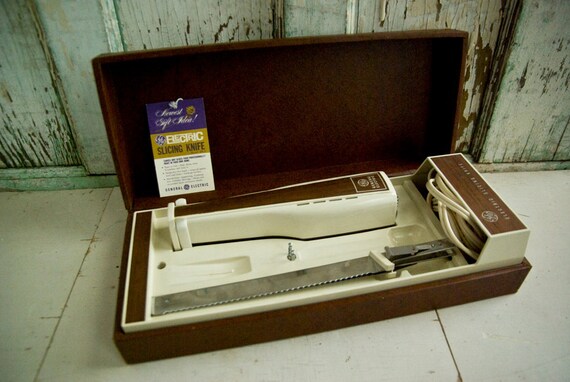 Vintage General Electric Slicing Knife Model EK2 by foundhere
