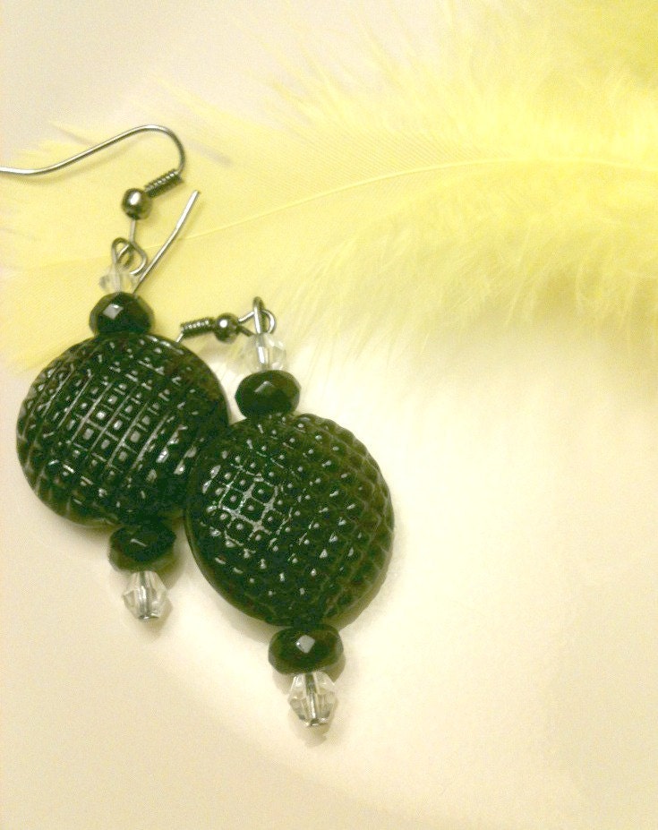 Black Waffle Pattern Earrings