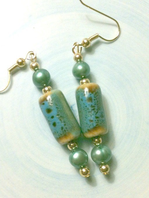 Porcelain & Pearls