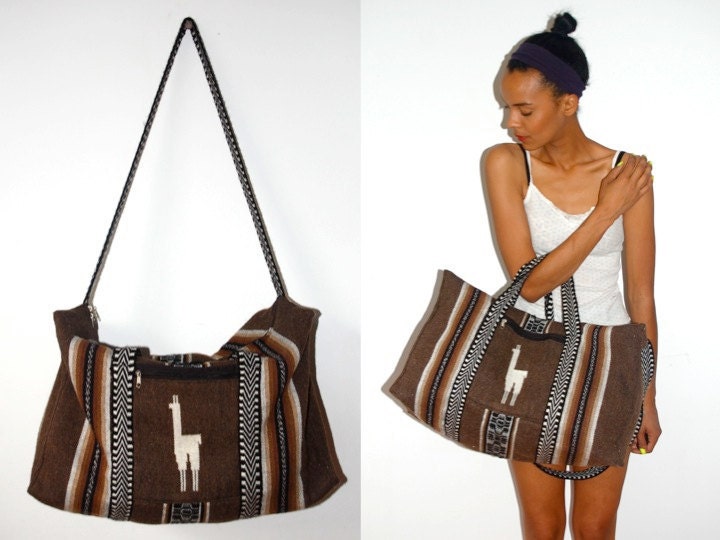 RESERVED pennykuntzman: Vtg Llama Printed Peruvian Tribal Overnight Bag