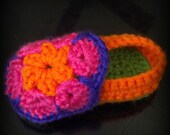 baby bootie Crochet pattern- Hippie Slippies
