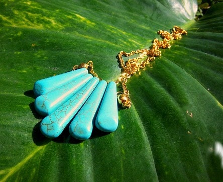 turquoise necklace, tribal, gold,