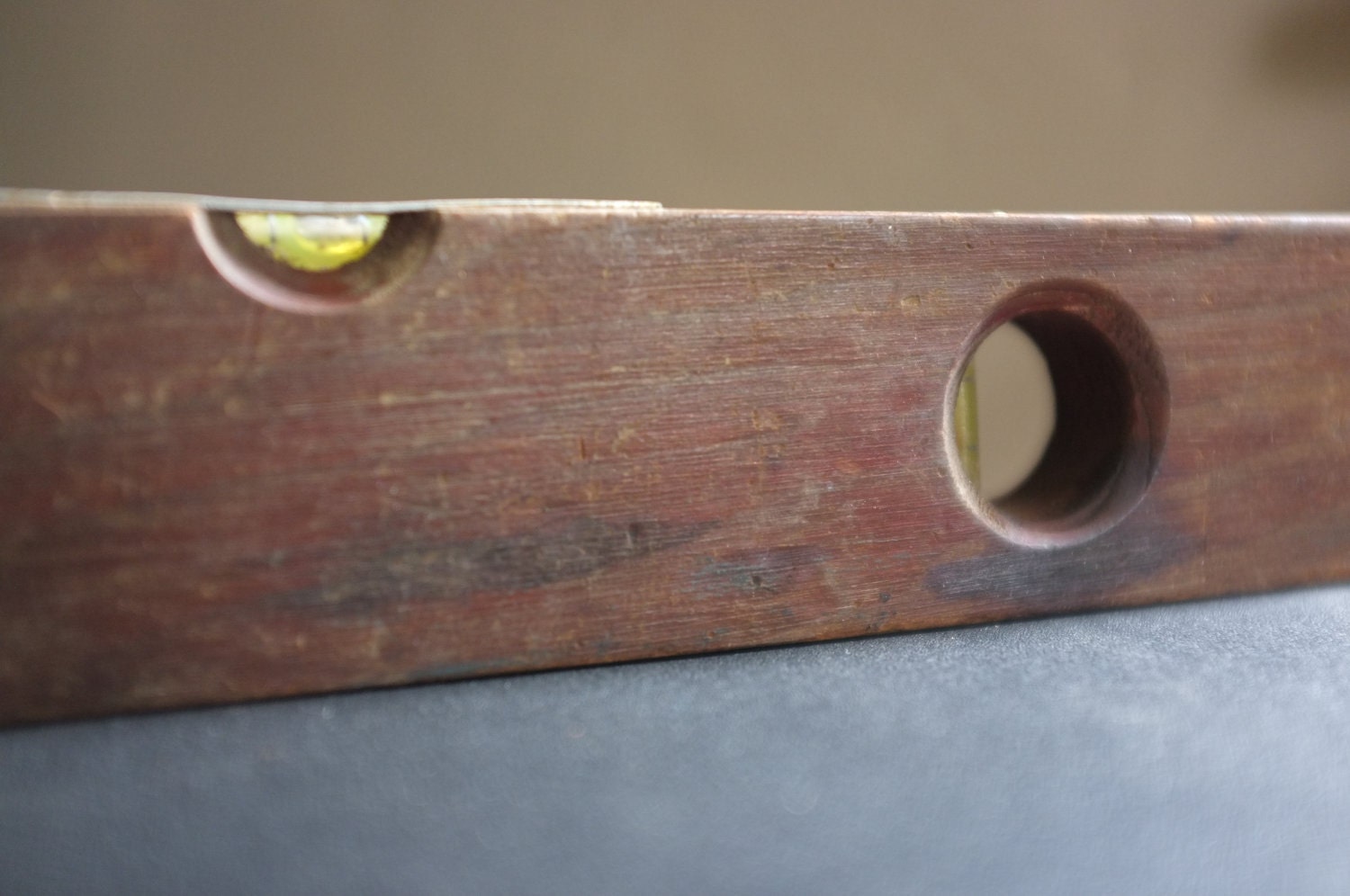 Industrial Vintage small Level
