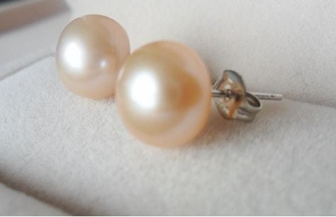 1 pairs of Pearl Earrings - AAA 5-6mm white Freshwater Pearl Stud Earrings