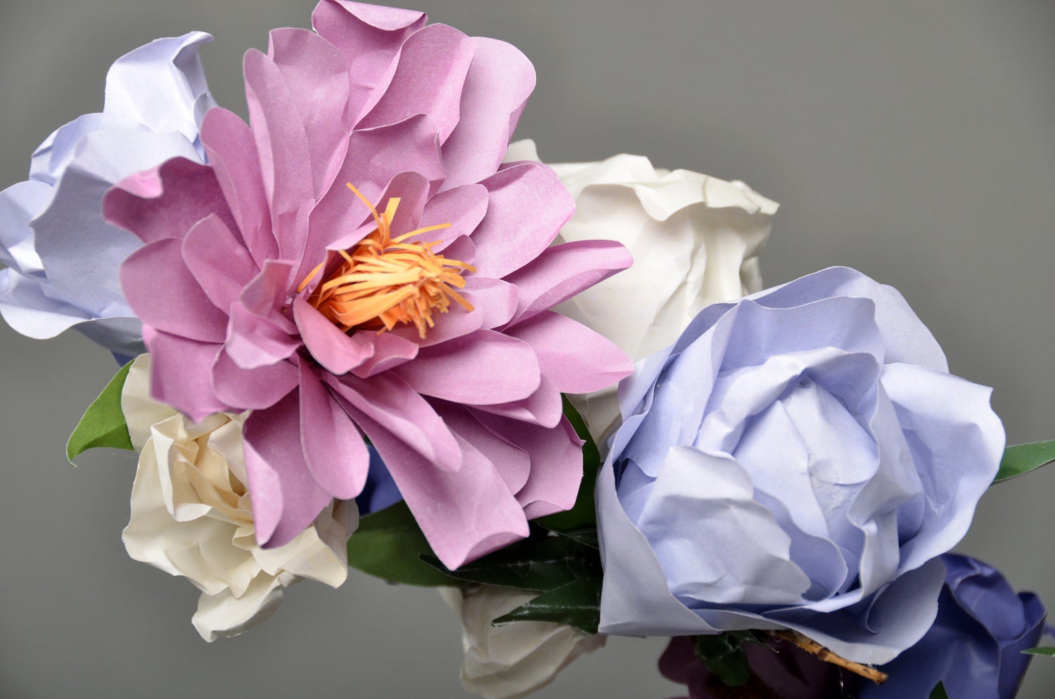 Juliet: Paper bouquet