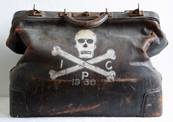 R I P  Antique 1930s Large Doctors Death Bag Skull And Crossbones