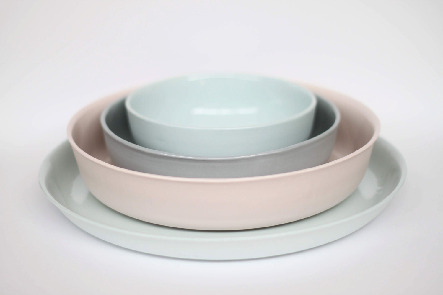 nesting bowl small - porcelain (glacier colour)