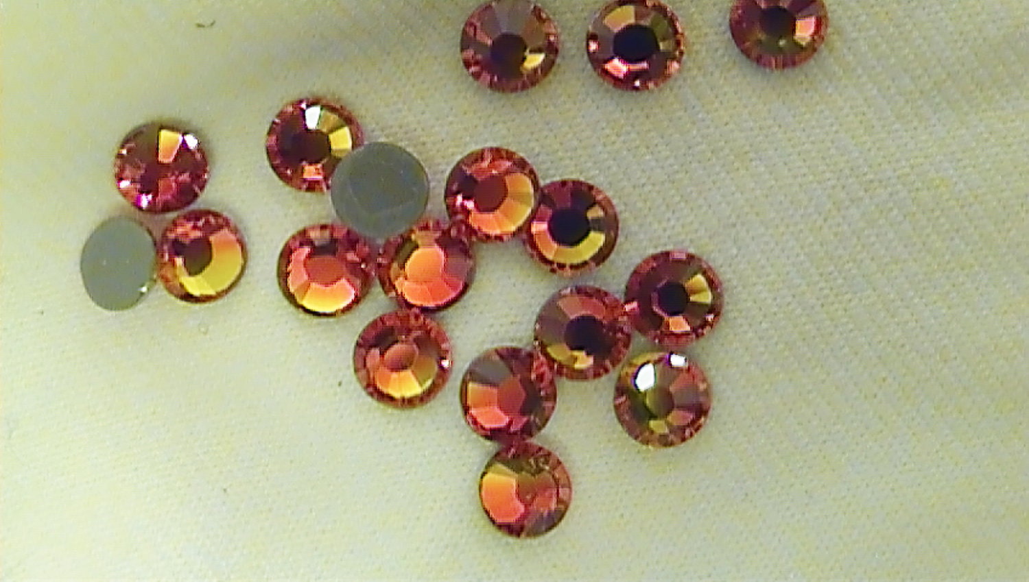 Fire Opal 2028 Swarovski Elements Rhinestones, 16ss Hot Fix 36 pieces