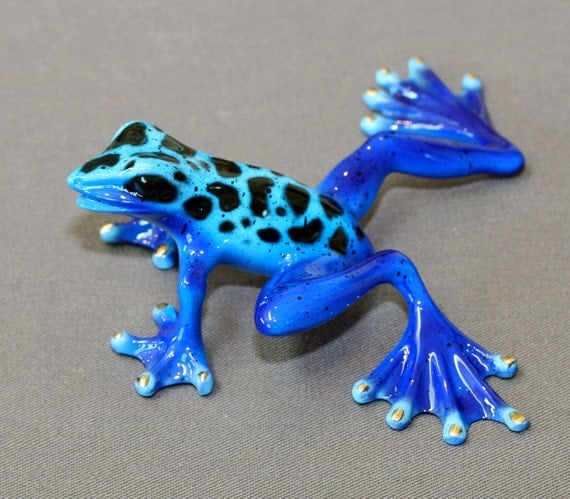colorful frog statue