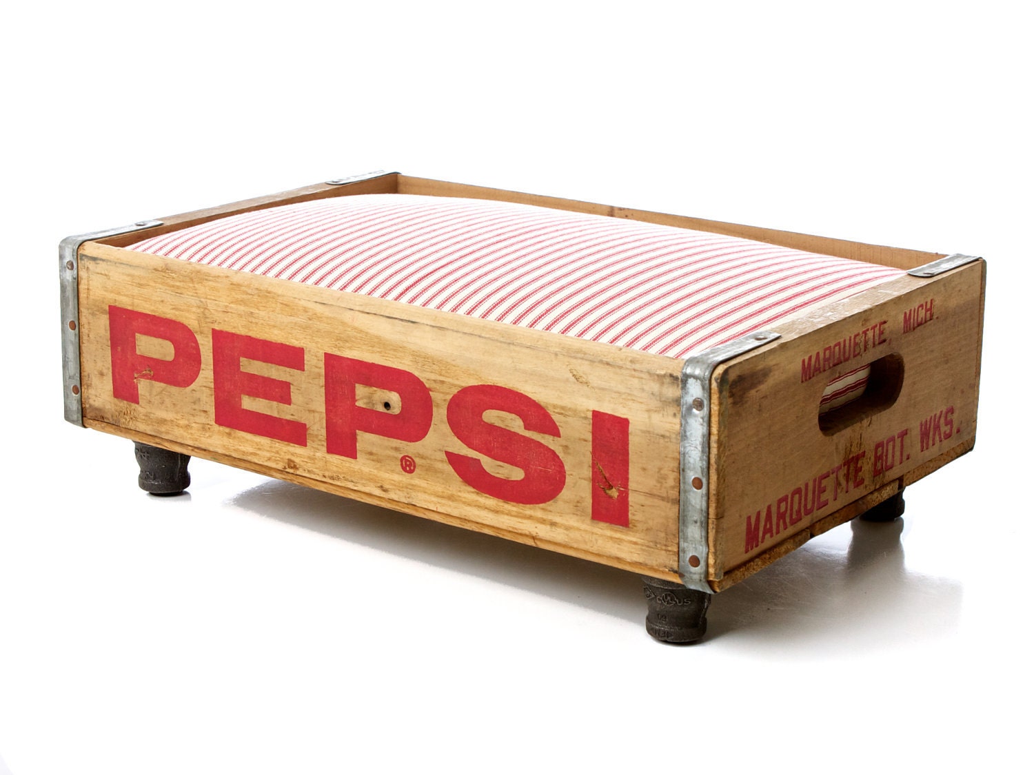 REVERSIBLE Pepsi Canada Dry Luxury Vintage Cat Dog Pet Bed, Upcycled Soda Crate, Rustic Industrial Chic, Red & White Stripe