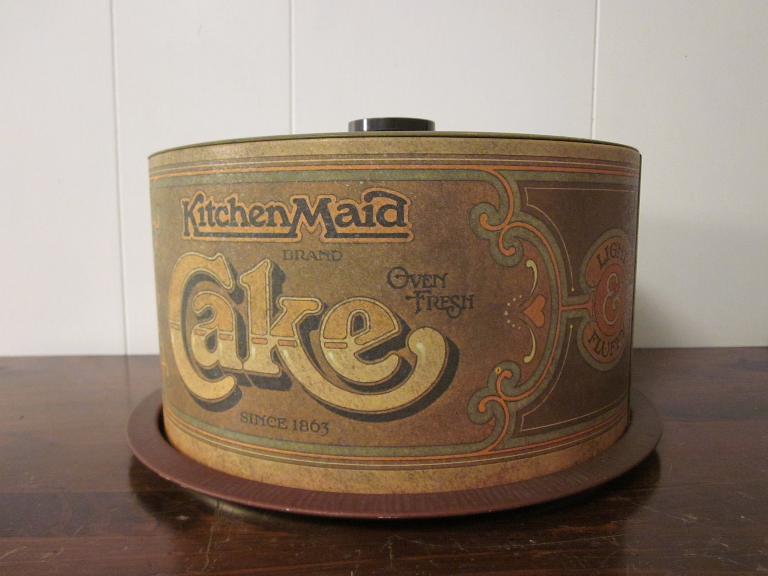 Vintage 1970s Kitchen Maid Cake Tin by Ballonoff by randomhallways