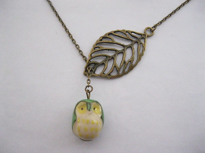 necklace---antique bronze leaves and cute colorful owl porcelain bead,alloy necklace