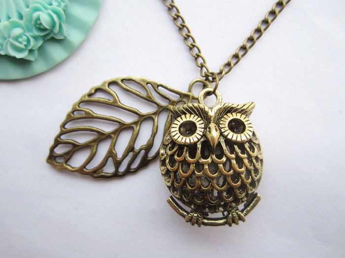 Owl necklace---antique bronze 3D super cute hollow-out owl and leaf,alloy chain