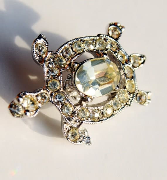 VIntage Jewelry, Small Crystal Turtle Pin, Silver Rhinestone Brooch