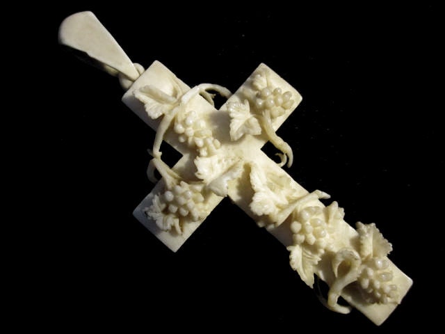 Victorian Ivory Cross,Finely Carved, Probably From Dieppe