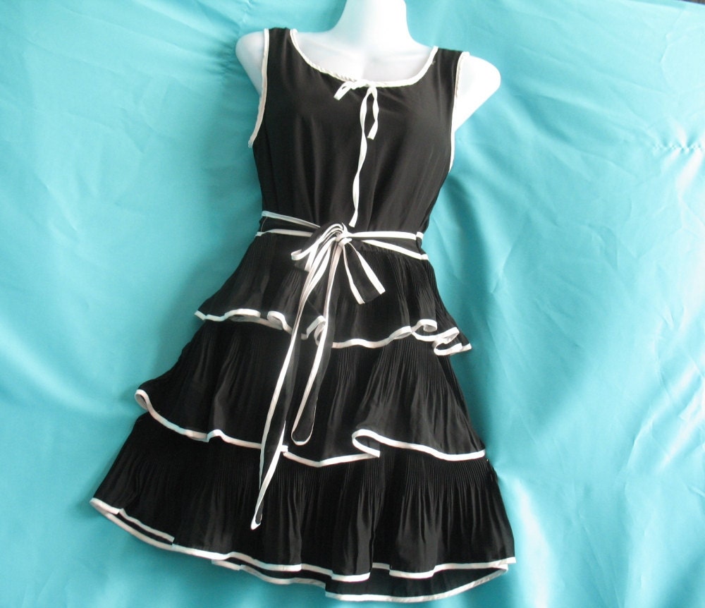 Little Black Dress - Soft Layers Cocktail Dress - Sweet Heart Chiffon Dress - Romance Night