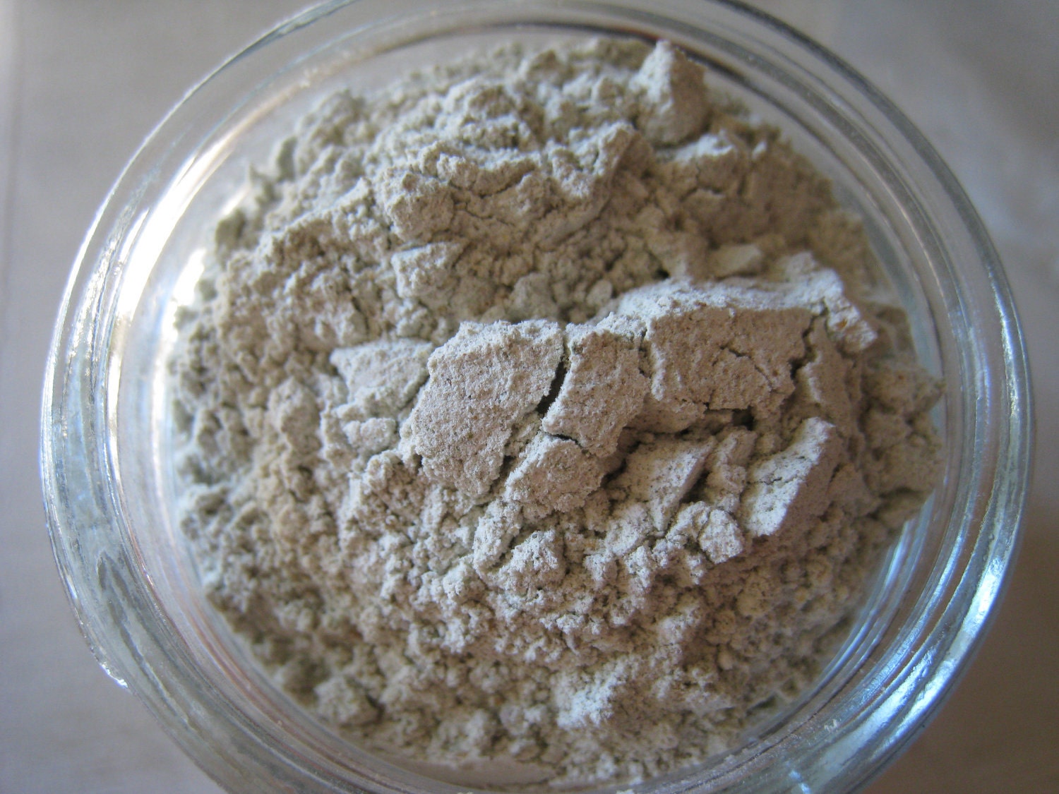 Cinnamon & Clove Herbal Clay Tooth Powder