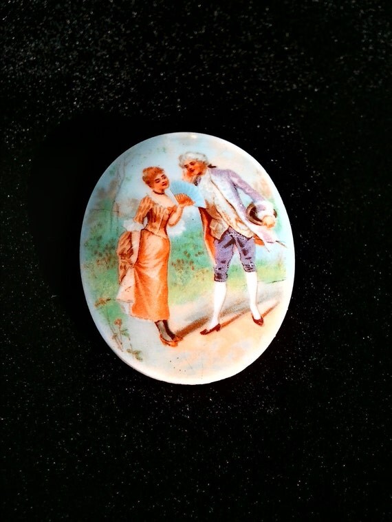 Vintage Brooch made in 1905, beautifully detailed painted porcelain brooch gentalman & lady courting