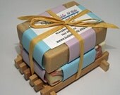 2 Soap Bars in a Wodden Soap Dish - Gift Set