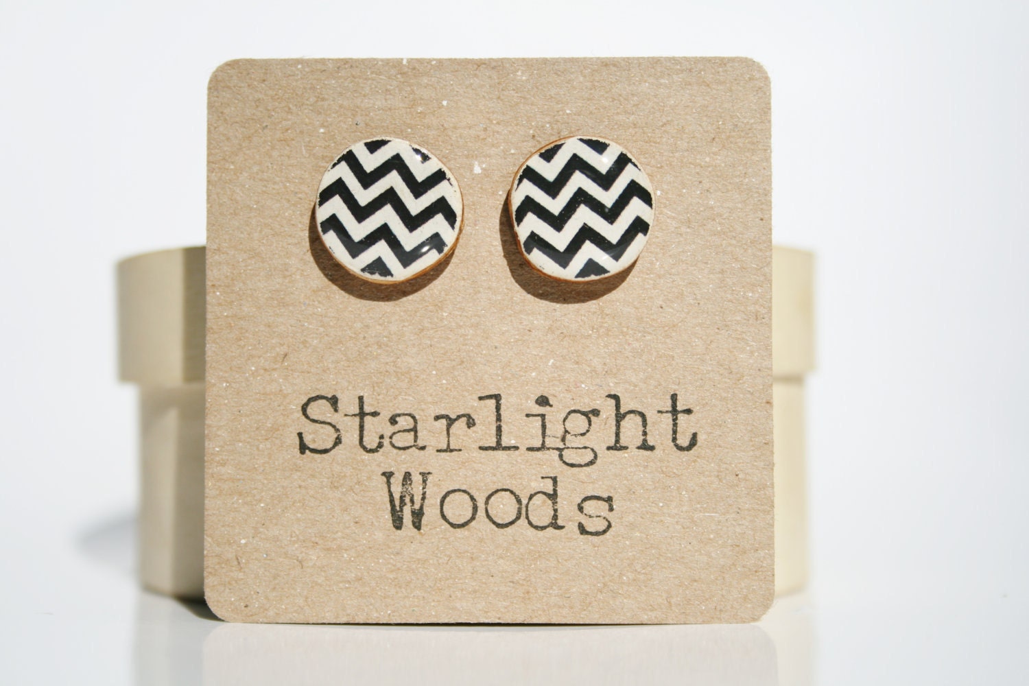 Chevron studs earrings black and white chevron resin jewelry Chevron jewelry eco fashion eco-friendly starlight woods cyber monday etsy